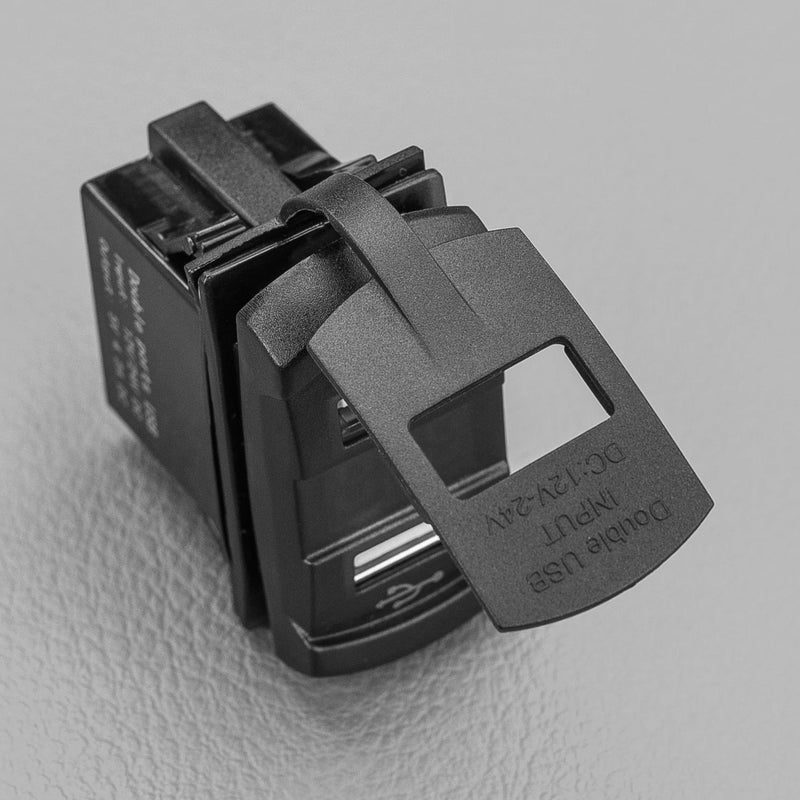 STEDI Dual USB 4X4 Volt Meter Gauge Monitor